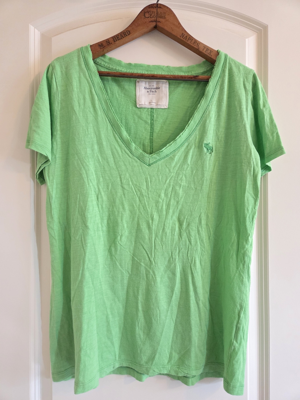 Abercrombie & Fitch Vintage Y2K Lime Green Moose V-Neck Tee Slub Knit Large